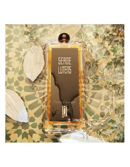 Serge Lutens Fleurs d'Oranger - a sweet floral orange blossom fragrance